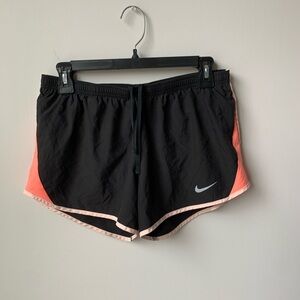 Women’s Black and Peach Nike Dri-Fit Shorts Size Medium